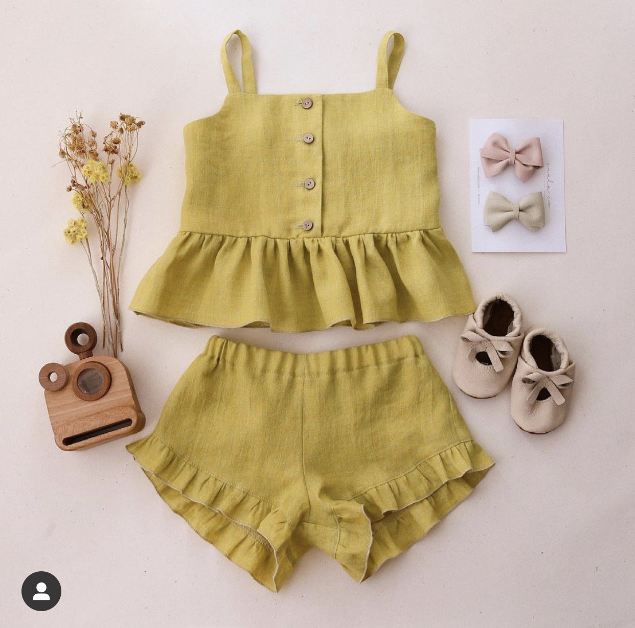 Girls Two-piece ruffled top Infant Clothing